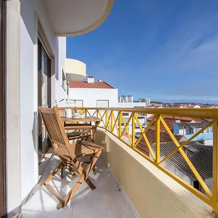 New!! Bright Beach Duplex In
