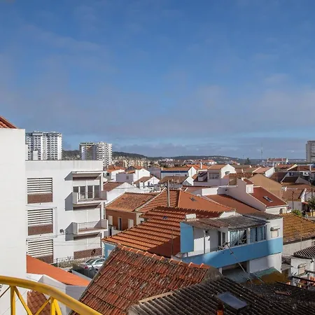 New!! Bright Beach Duplex In Lejlighed