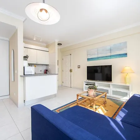 New!! Bright Beach Duplex In